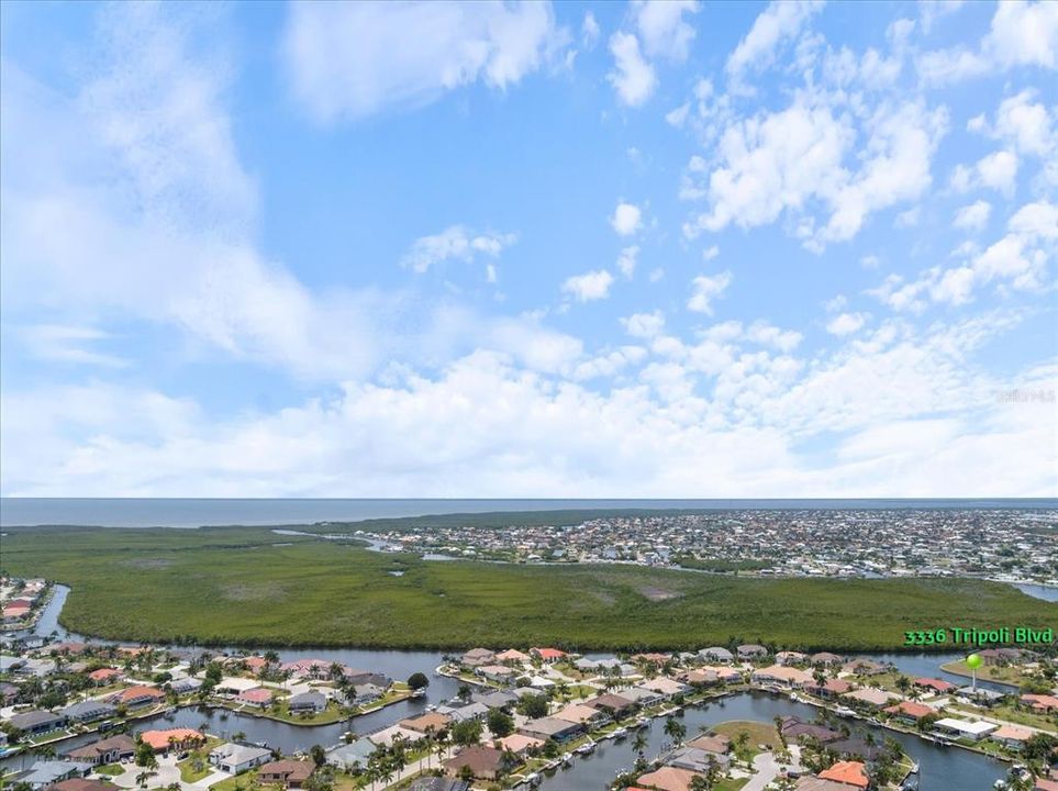 Activo con contrato: $645,900 (3 camas, 2 baños, 1717 Pies cuadrados)