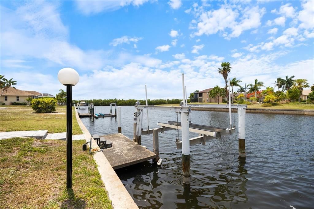 Activo con contrato: $645,900 (3 camas, 2 baños, 1717 Pies cuadrados)