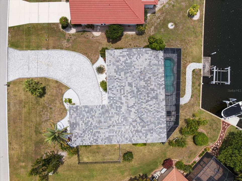 Activo con contrato: $645,900 (3 camas, 2 baños, 1717 Pies cuadrados)
