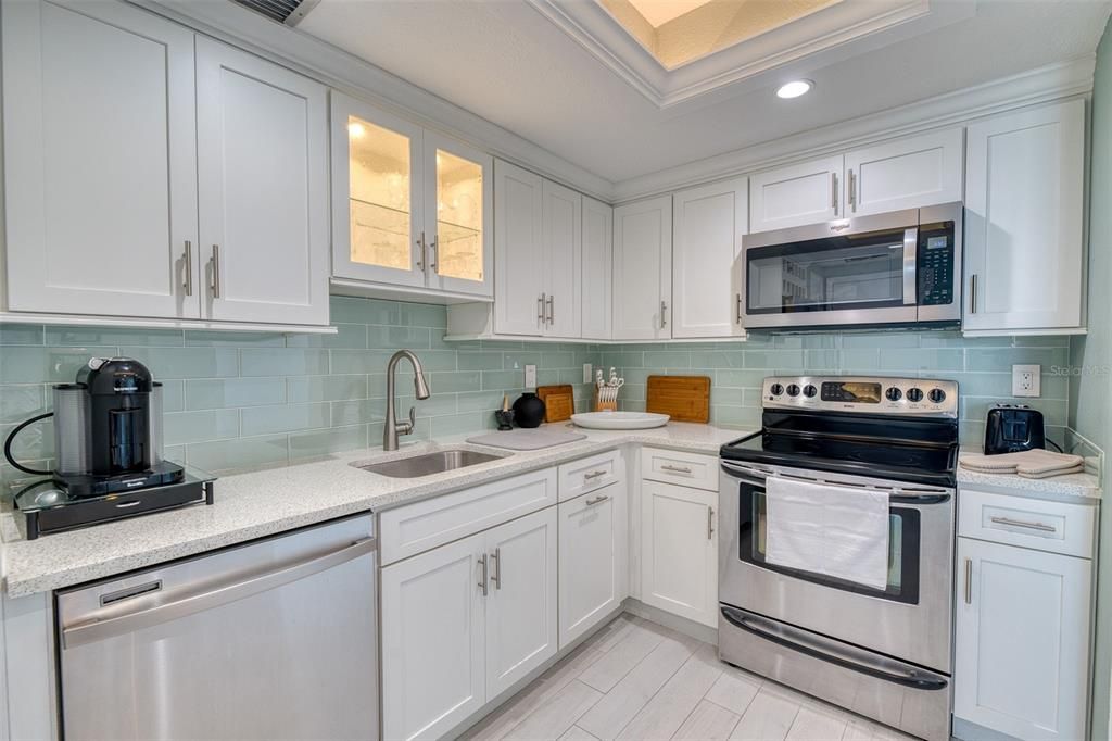 For Rent: $3,500 (2 beds, 2 baths, 1269 Square Feet)