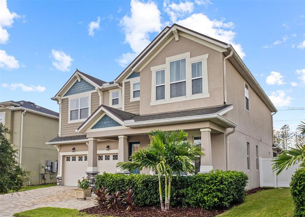 For Sale: $819,900 (4 beds, 2 baths, 2970 Square Feet)