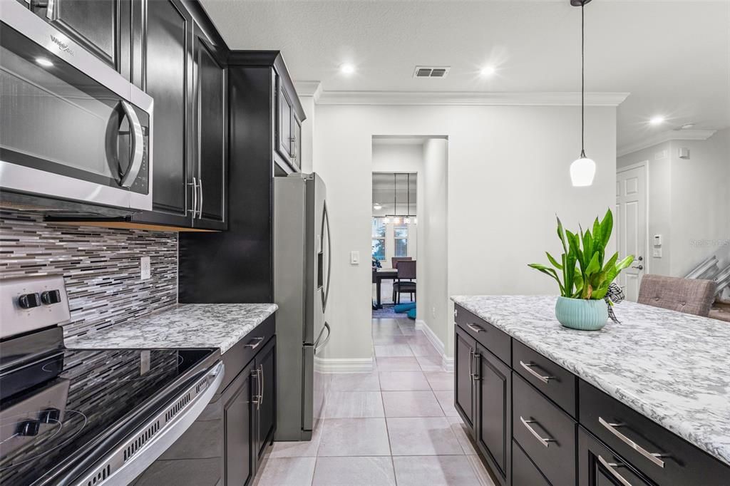 For Sale: $819,900 (4 beds, 2 baths, 2970 Square Feet)