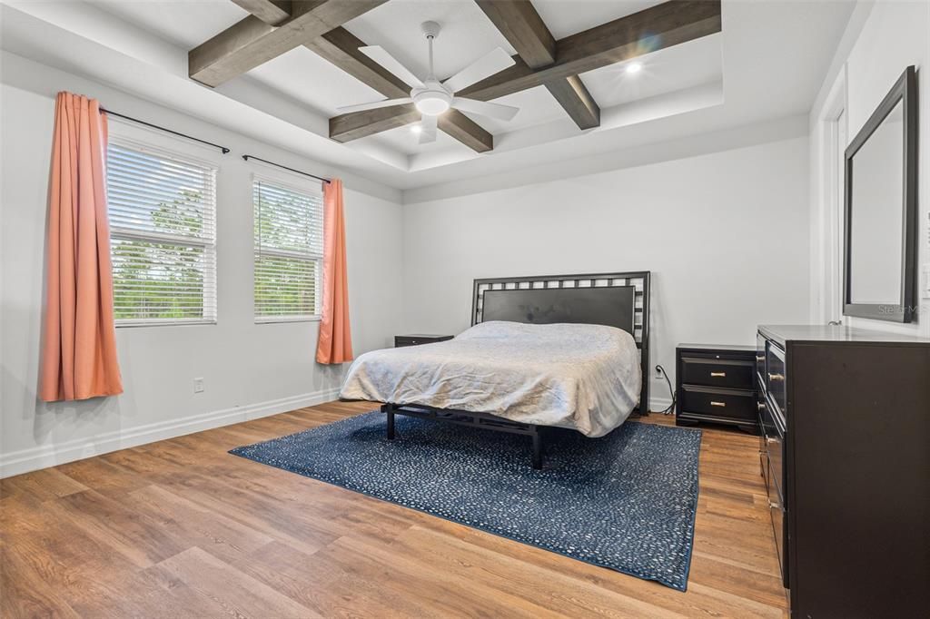 For Sale: $819,900 (4 beds, 2 baths, 2970 Square Feet)