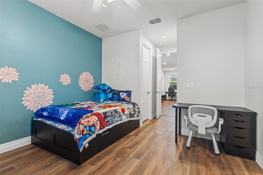 For Sale: $819,900 (4 beds, 2 baths, 2970 Square Feet)