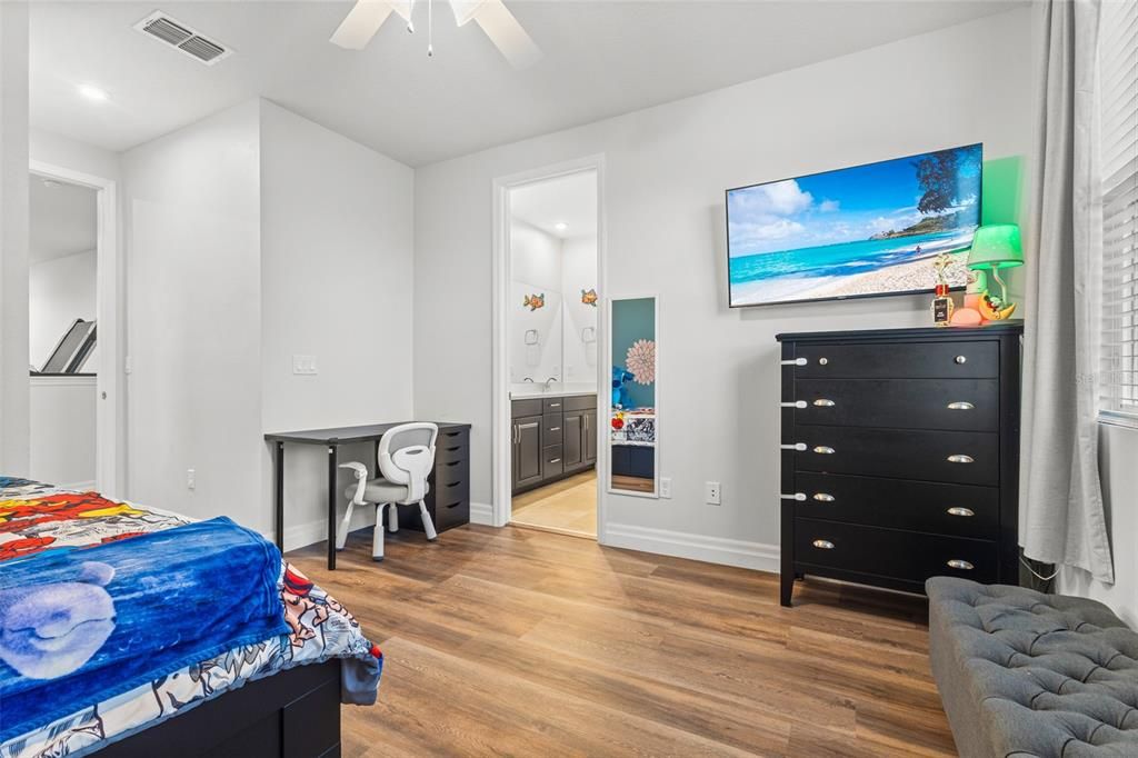 For Sale: $819,900 (4 beds, 2 baths, 2970 Square Feet)