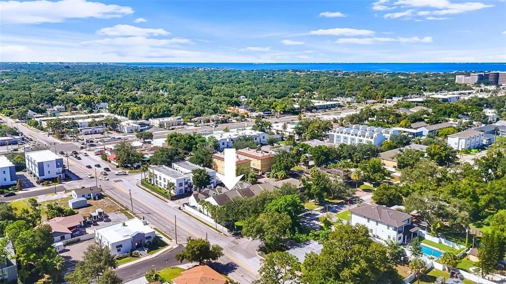 В аренду: $3,800 (4 спален, 2 ванн, 1710 Квадратных фут)