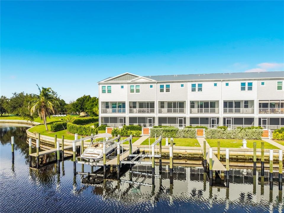 For Rent: $6,500 (4 beds, 3 baths, 1867 Square Feet)