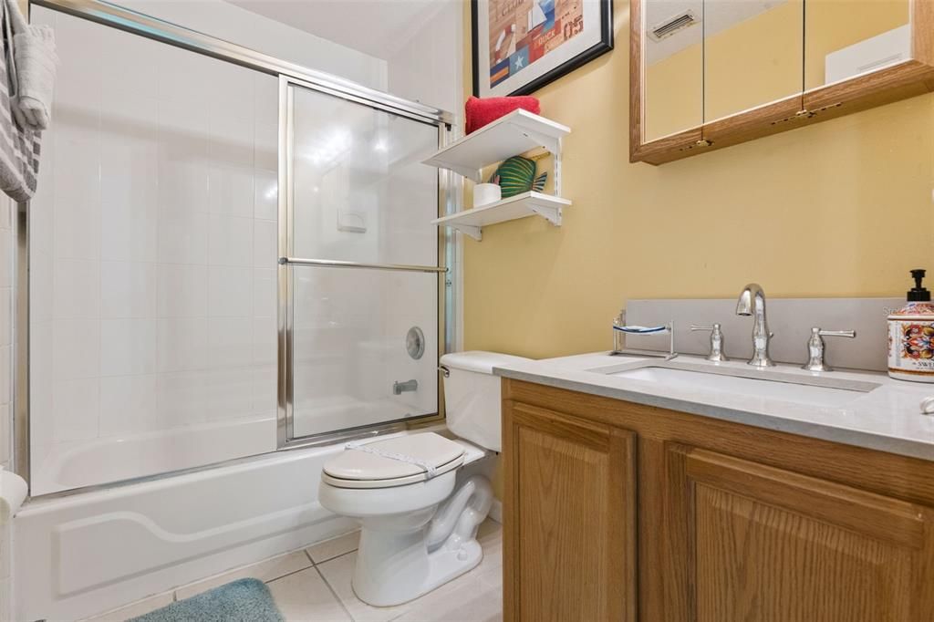 For Sale: $995,000 (8 beds, 7 baths, 3795 Square Feet)
