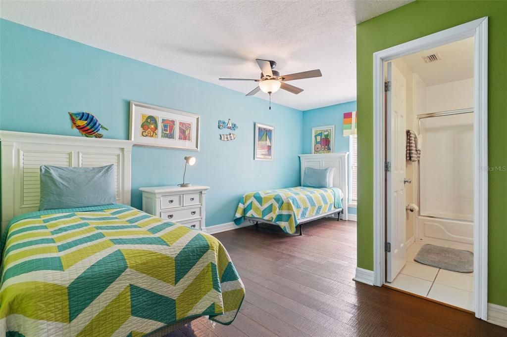 For Sale: $995,000 (8 beds, 7 baths, 3795 Square Feet)