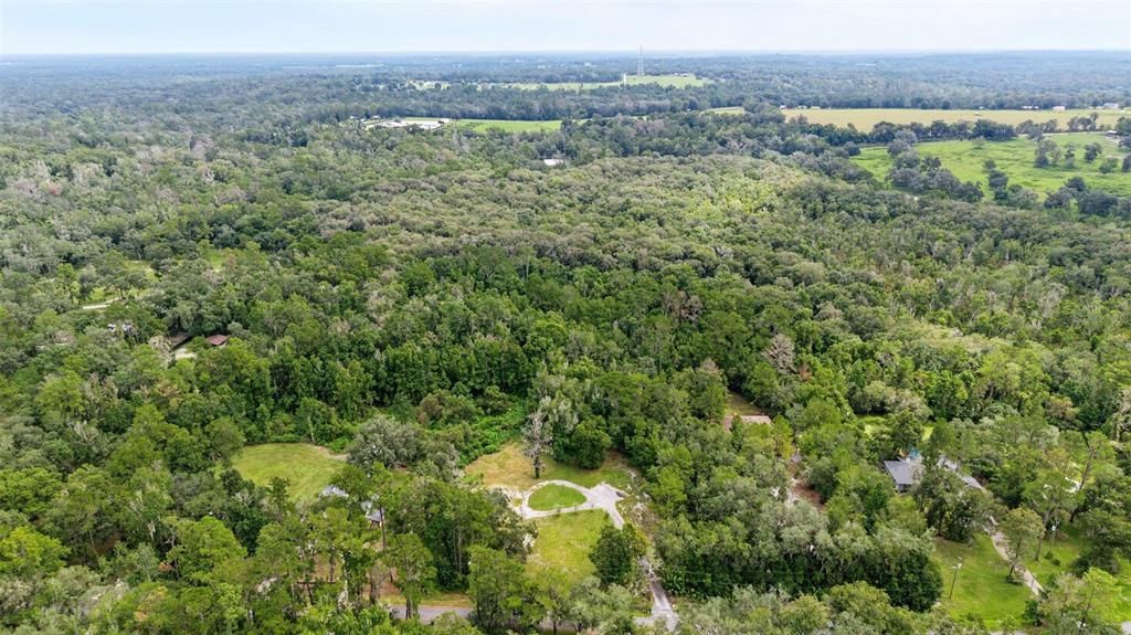 待售: $250,000 (4.60 acres)