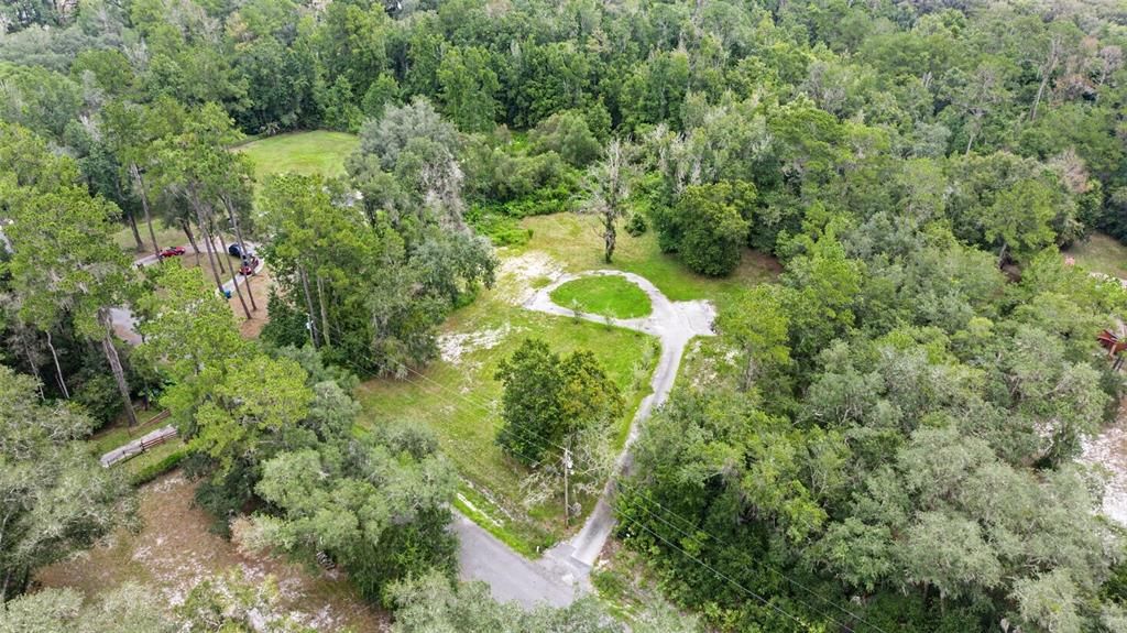 待售: $250,000 (4.60 acres)