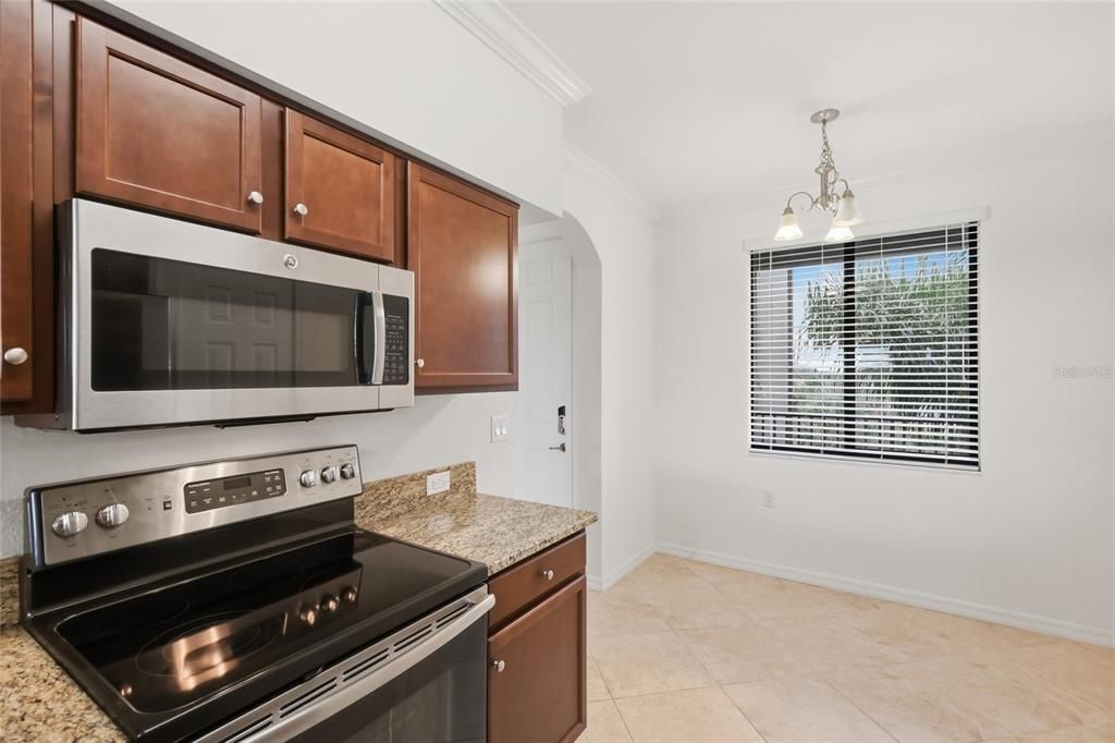 En Venta: $279,900 (2 camas, 2 baños, 1121 Pies cuadrados)