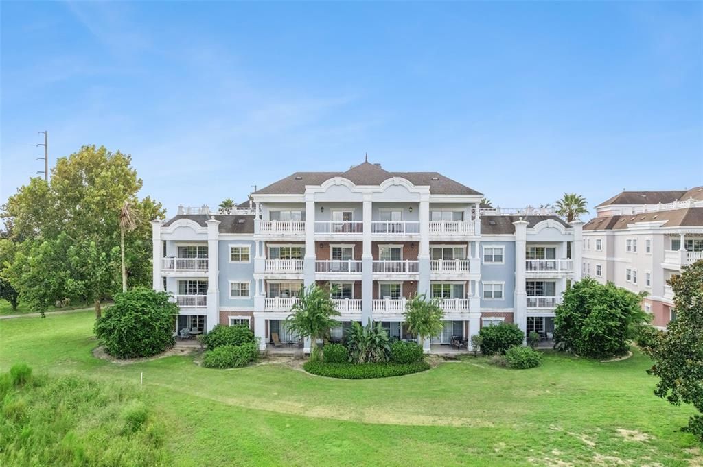 En Venta: $325,000 (3 camas, 3 baños, 1630 Pies cuadrados)