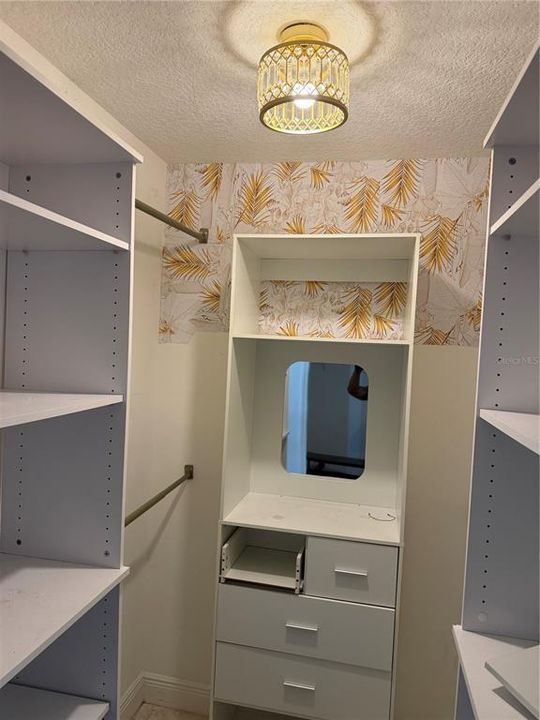 На продажу: $305,000 (3 спален, 2 ванн, 1509 Квадратных фут)