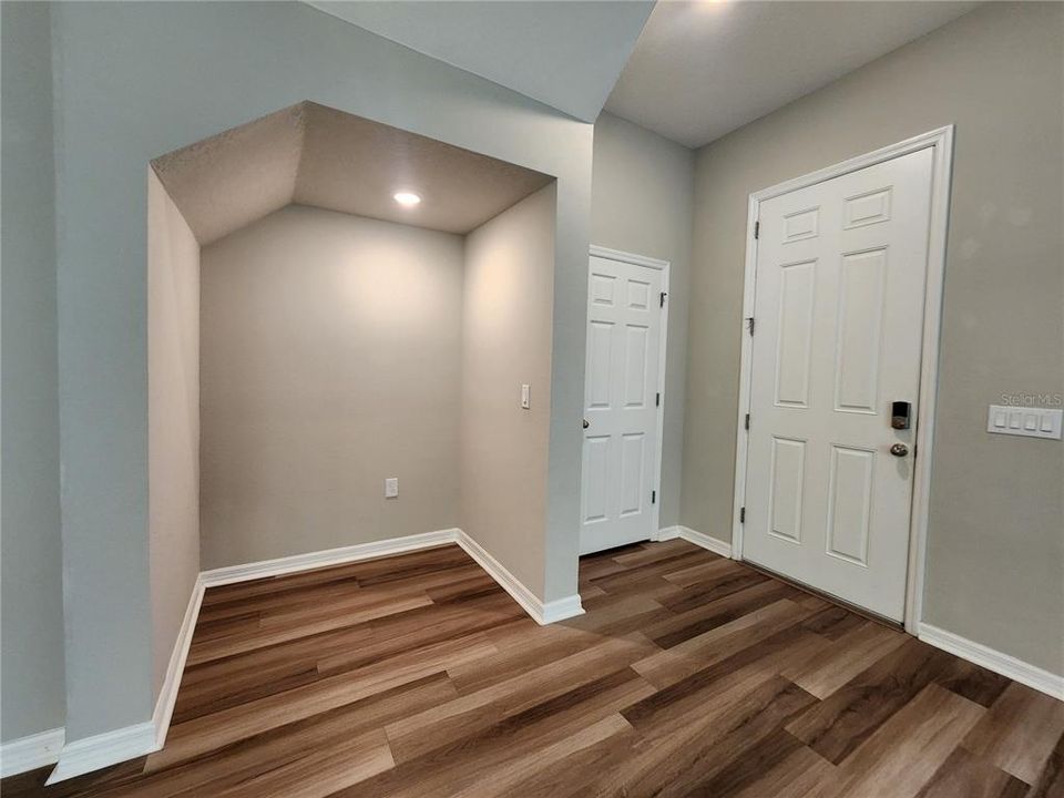 В аренду: $2,900 (4 спален, 2 ванн, 2204 Квадратных фут)