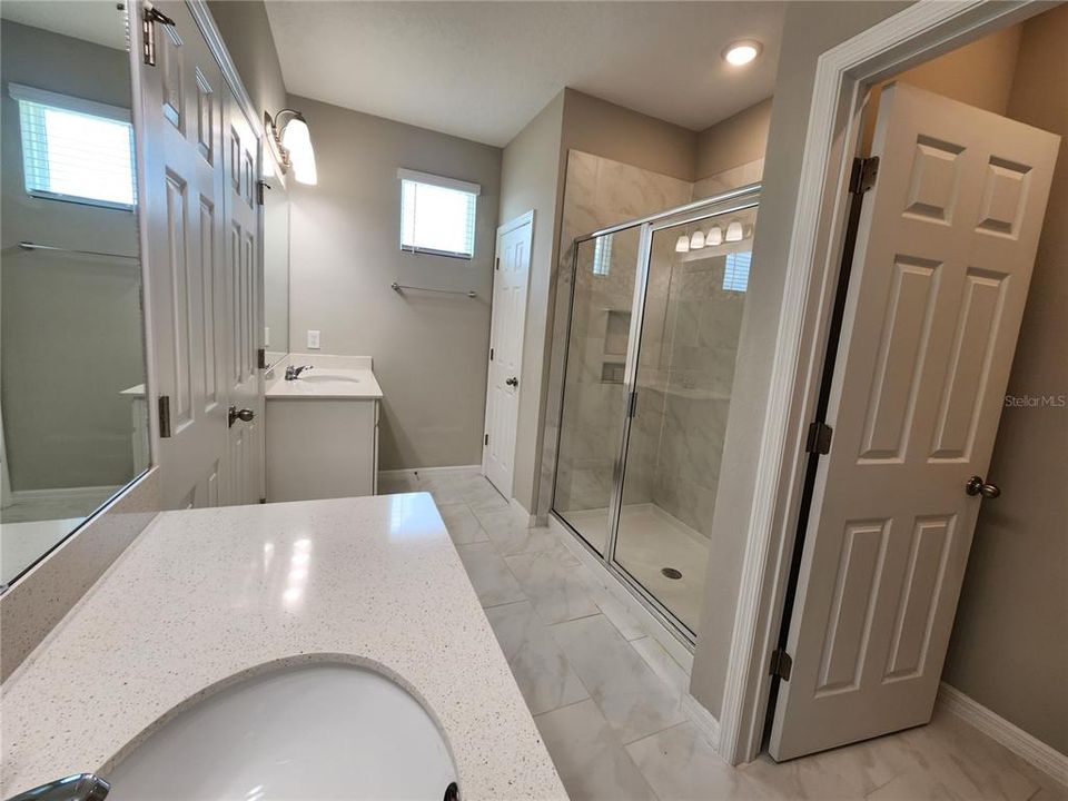 В аренду: $2,900 (4 спален, 2 ванн, 2204 Квадратных фут)