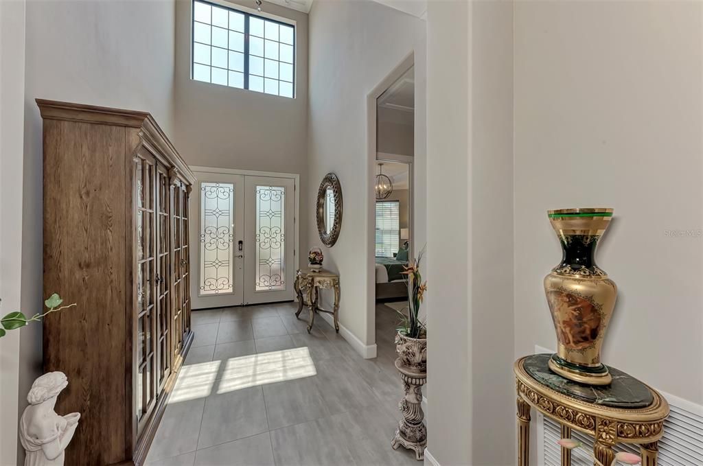 For Sale: $1,399,900 (4 beds, 4 baths, 3884 Square Feet)
