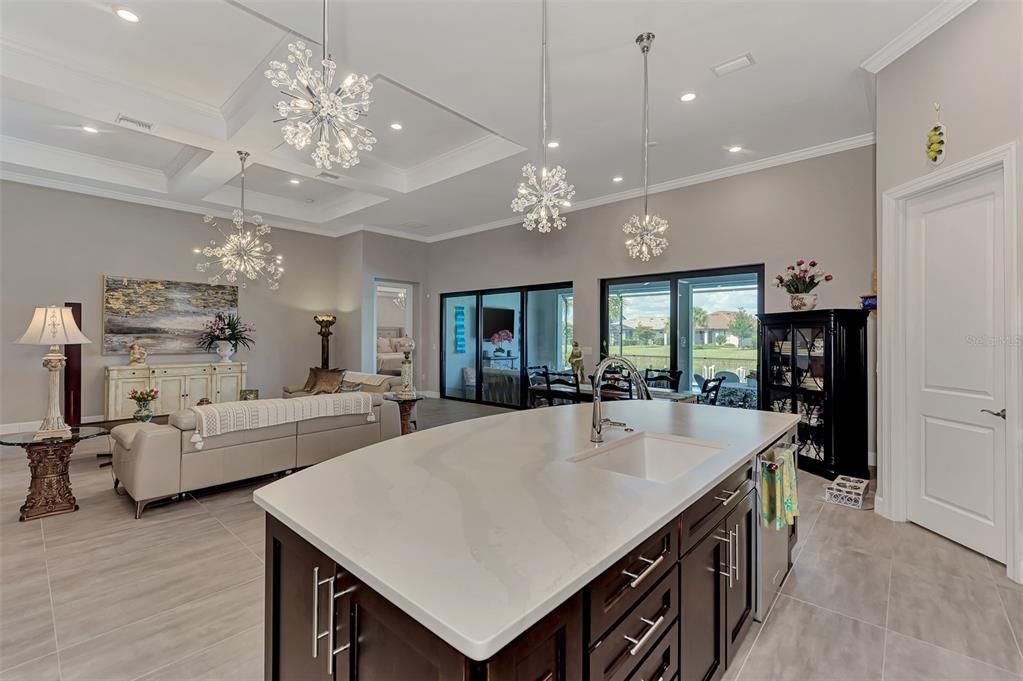 For Sale: $1,399,900 (4 beds, 4 baths, 3884 Square Feet)