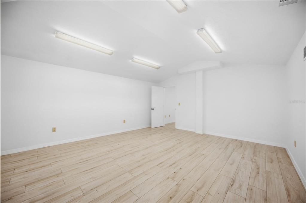 For Sale: $549,000 (0 beds, 0 baths, 3096 Square Feet)