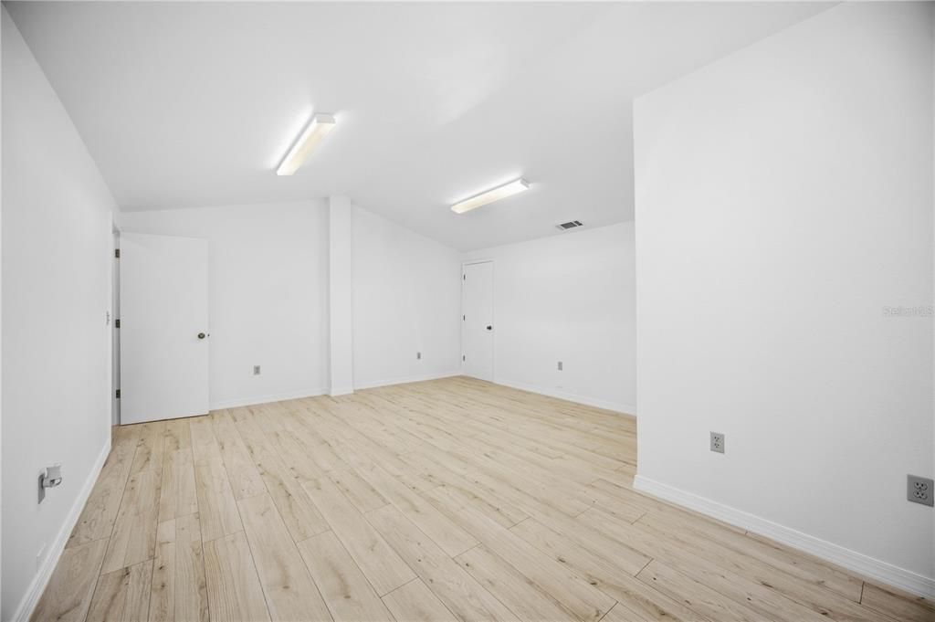 For Sale: $549,000 (0 beds, 0 baths, 3096 Square Feet)