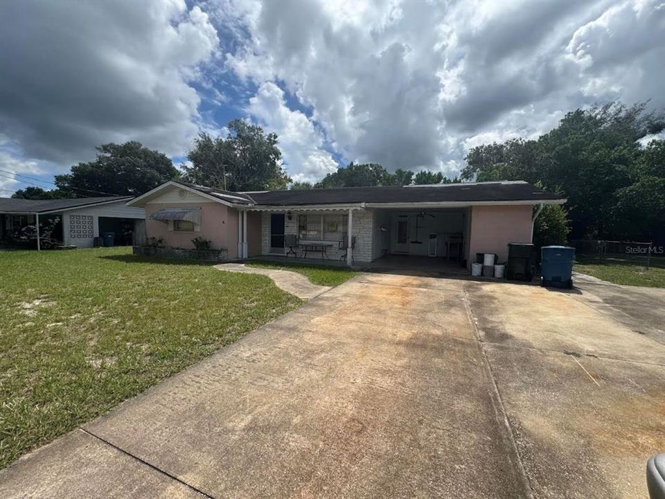 For Sale: $168,000 (2 beds, 2 baths, 1260 Square Feet)