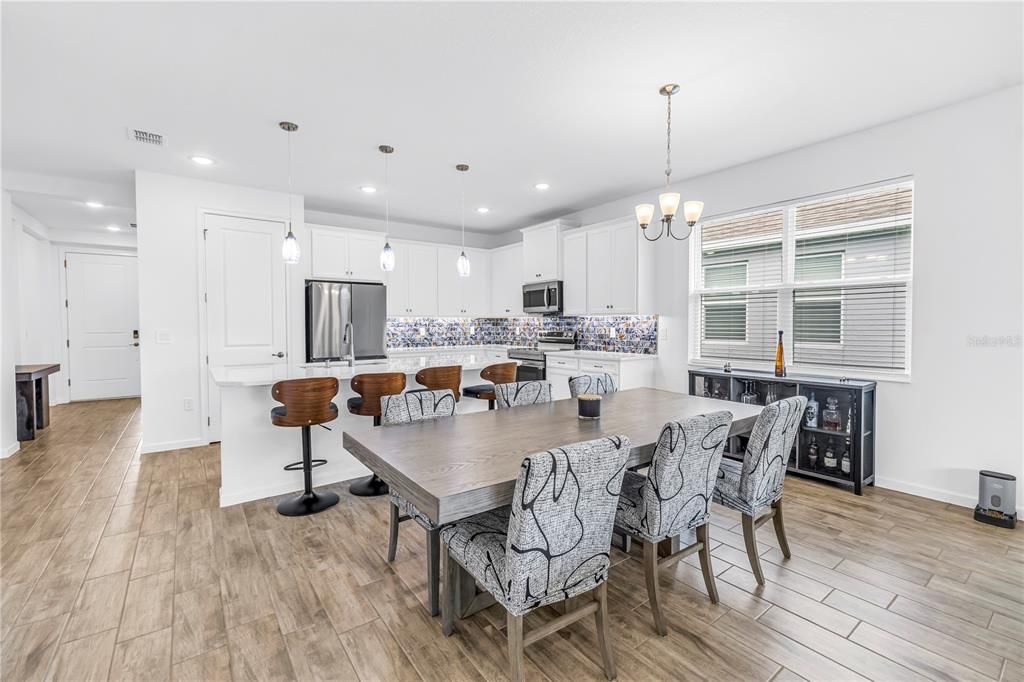 For Sale: $459,900 (3 beds, 2 baths, 1966 Square Feet)