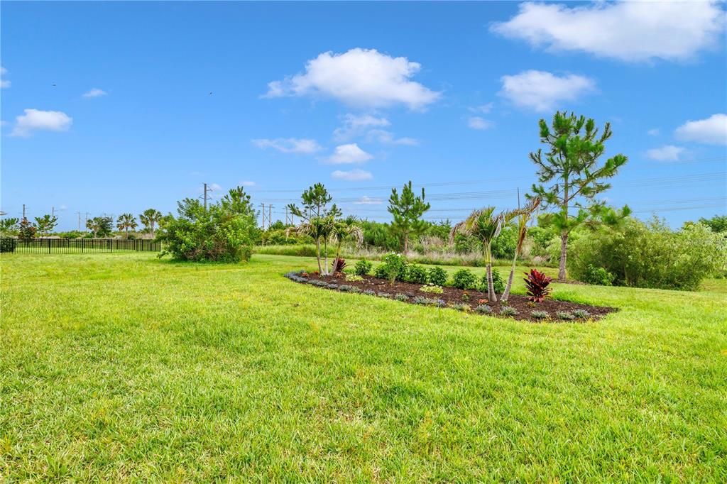 For Sale: $459,900 (3 beds, 2 baths, 1966 Square Feet)