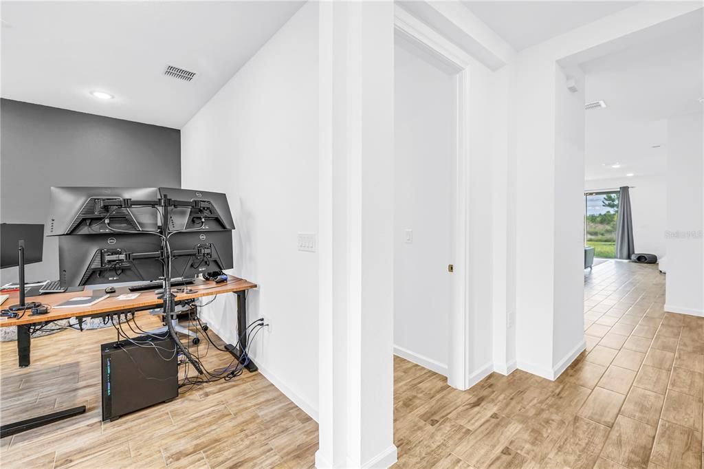 For Sale: $459,900 (3 beds, 2 baths, 1966 Square Feet)