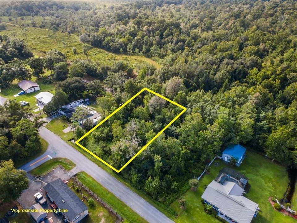 На продажу: $69,900 (0.34 acres)