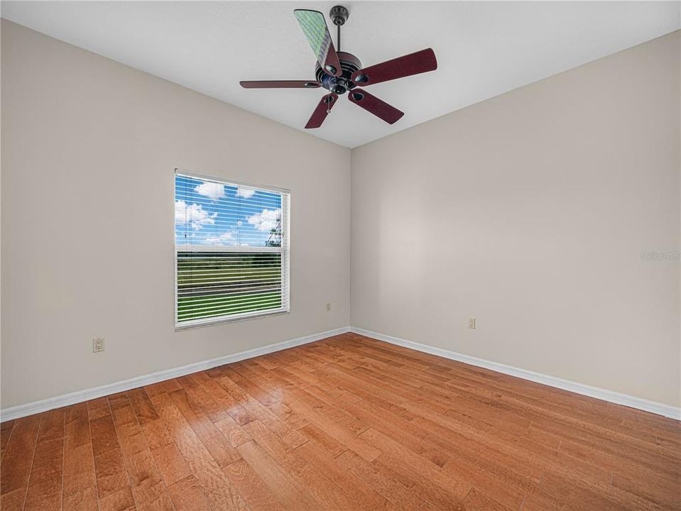 For Sale: $369,000 (3 beds, 2 baths, 1672 Square Feet)
