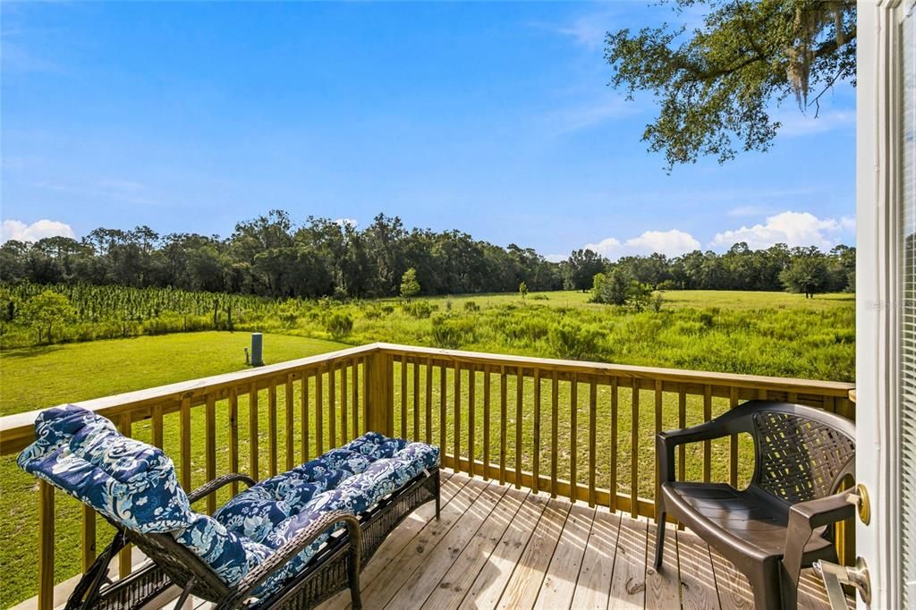 For Sale: $585,000 (2 beds, 1 baths, 1480 Square Feet)