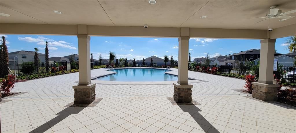 For Rent: $2,575 (5 beds, 3 baths, 2303 Square Feet)