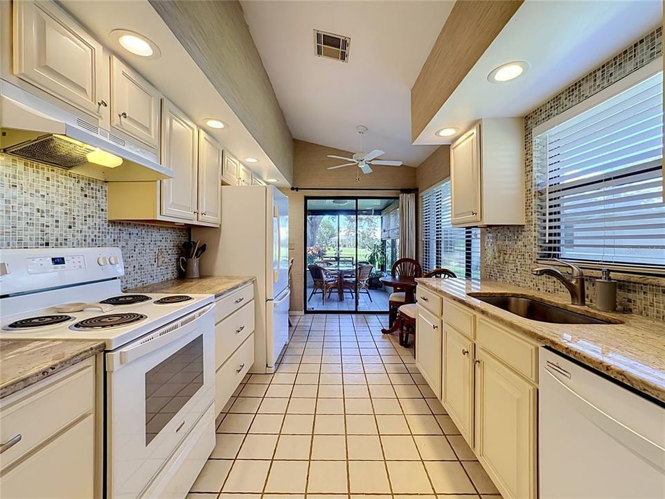 For Sale: $269,000 (3 beds, 2 baths, 1863 Square Feet)