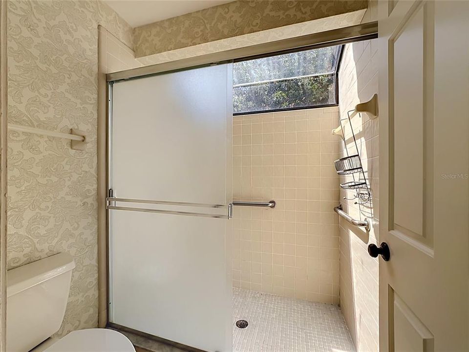 For Sale: $269,000 (3 beds, 2 baths, 1863 Square Feet)