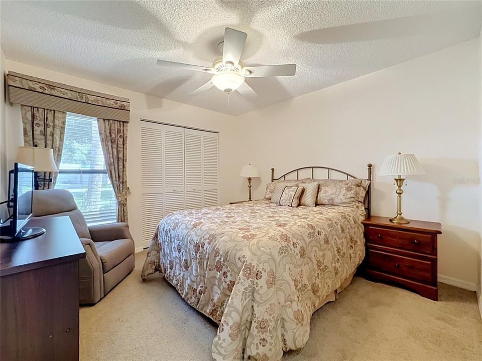 For Sale: $269,000 (3 beds, 2 baths, 1863 Square Feet)