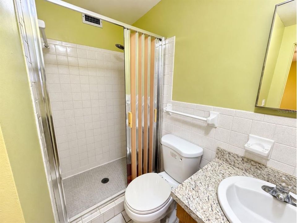 En Venta: $229,000 (3 camas, 2 baños, 968 Pies cuadrados)