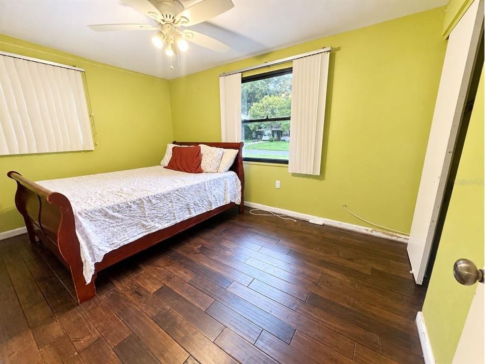 En Venta: $229,000 (3 camas, 2 baños, 968 Pies cuadrados)