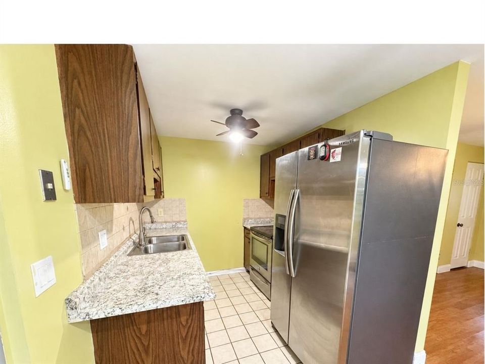 En Venta: $229,000 (3 camas, 2 baños, 968 Pies cuadrados)
