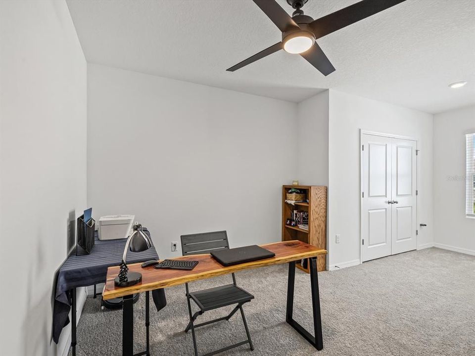 For Sale: $280,000 (3 beds, 2 baths, 1695 Square Feet)