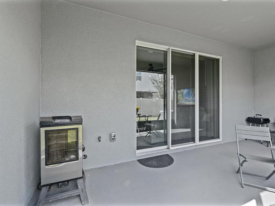 For Sale: $280,000 (3 beds, 2 baths, 1695 Square Feet)
