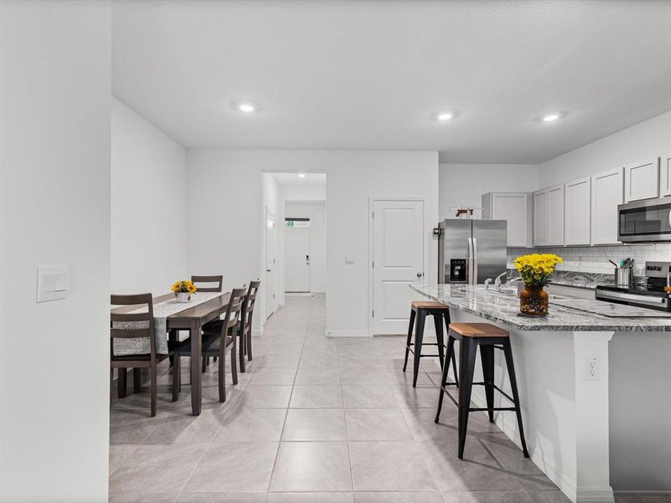 For Sale: $280,000 (3 beds, 2 baths, 1695 Square Feet)