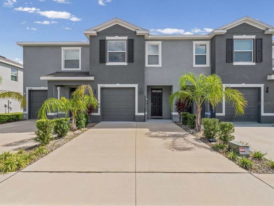 For Sale: $280,000 (3 beds, 2 baths, 1695 Square Feet)