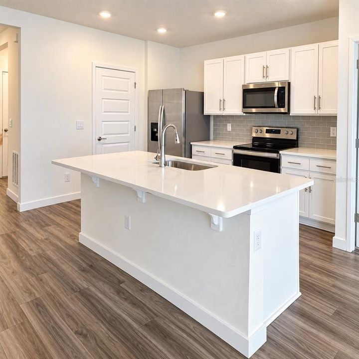 For Sale: $430,000 (3 beds, 2 baths, 1846 Square Feet)