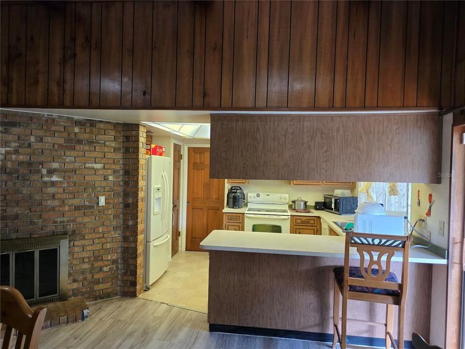 На продажу: $323,000 (3 спален, 2 ванн, 1532 Квадратных фут)