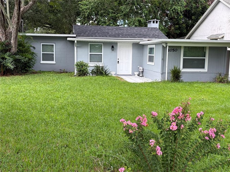 For Rent: $3,300 (2 beds, 2 baths, 1288 Square Feet)