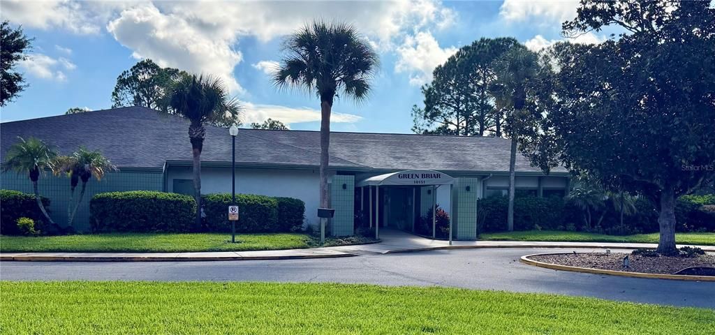 For Sale: $229,000 (2 beds, 1 baths, 1279 Square Feet)