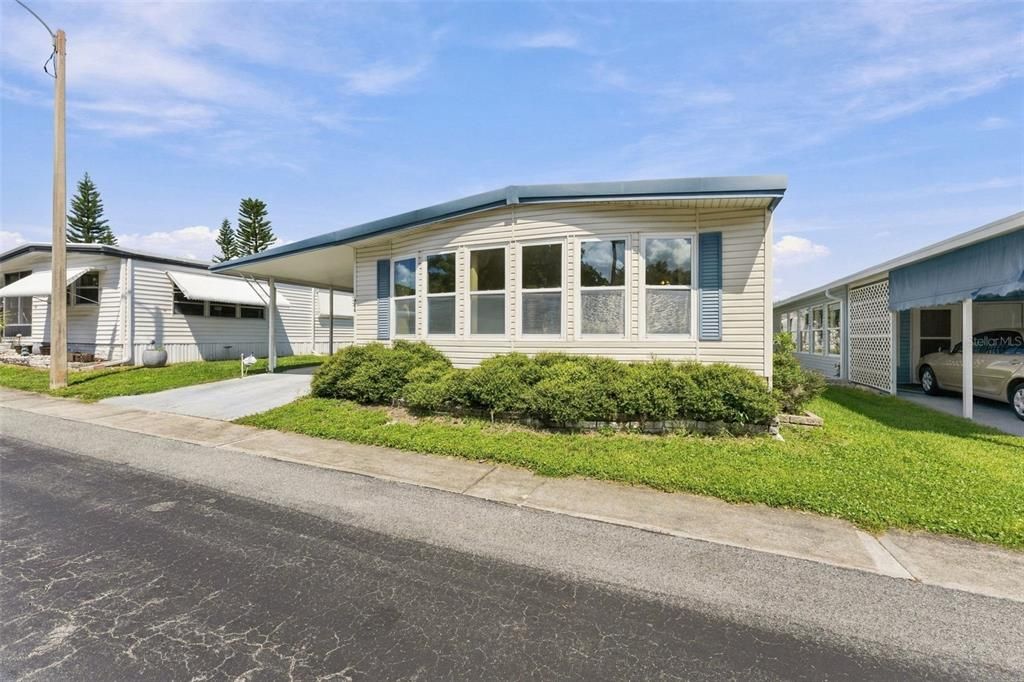 For Sale: $80,000 (2 beds, 2 baths, 1296 Square Feet)
