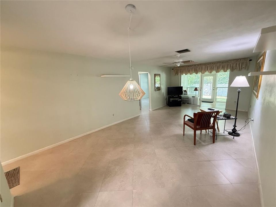 En Venta: $104,999 (1 camas, 1 baños, 716 Pies cuadrados)