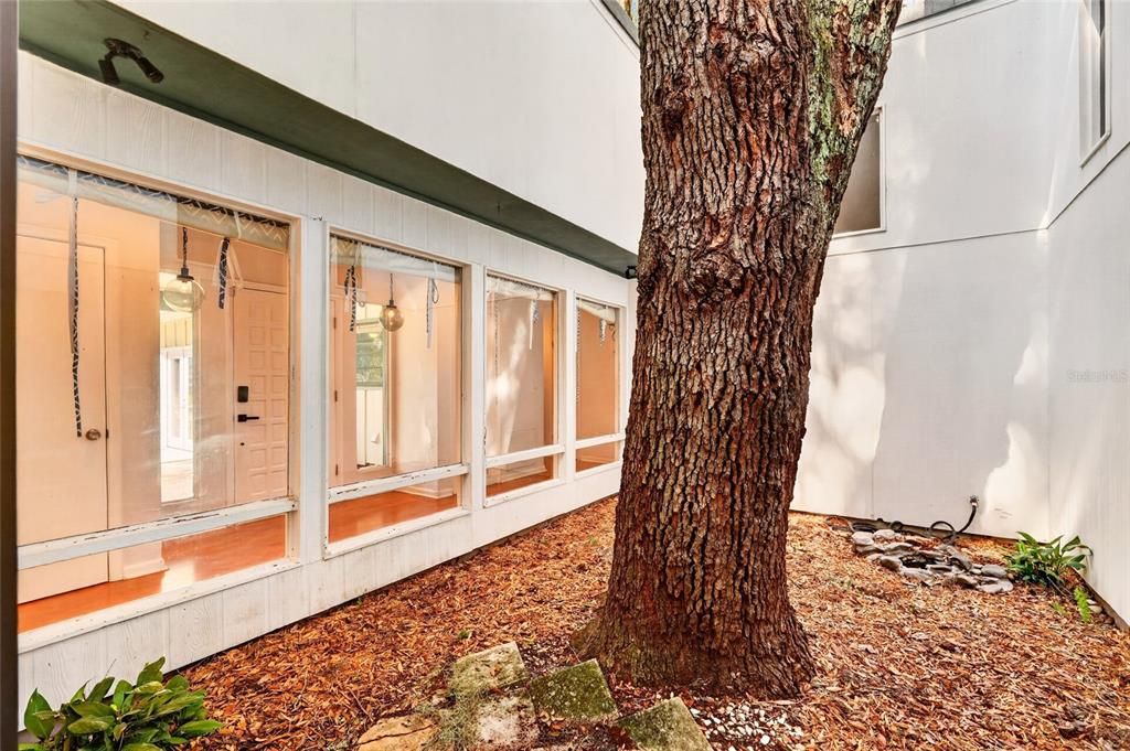 For Sale: $405,000 (3 beds, 2 baths, 2143 Square Feet)