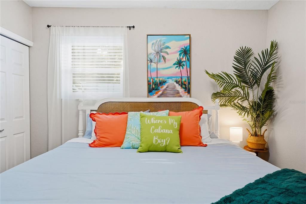 En Venta: $689,000 (4 camas, 2 baños, 2164 Pies cuadrados)
